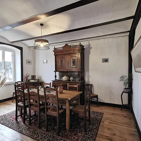 Prázdninový dům Maison De Charme A Domeyrat: Jardin, Balades, Confort Et Animations Culturelles - Fr-1-582-334 *