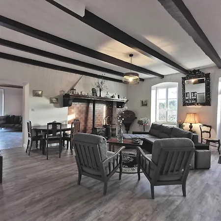 Prázdninový dům Maison De Charme A Domeyrat: Jardin, Balades, Confort Et Animations Culturelles - Fr-1-582-334 *