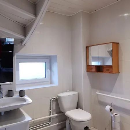 Prázdninový dům Maison De Charme A Domeyrat: Jardin, Balades, Confort Et Animations Culturelles - Fr-1-582-334 Domeyrat