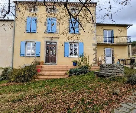 Maison De Charme A Domeyrat: Jardin, Balades, Confort Et Animations Culturelles - Fr-1-582-334 * Domeyrat