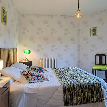 Maison De Charme A Domeyrat: Jardin, Balades, Confort Et Animations Culturelles - Fr-1-582-334 *