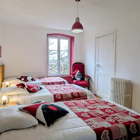 Maison De Charme A Domeyrat: Jardin, Balades, Confort Et Animations Culturelles - Fr-1-582-334 Feriehus Domeyrat