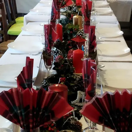 Feriehus Maison De Charme A Domeyrat: Jardin, Balades, Confort Et Animations Culturelles - Fr-1-582-334 Domeyrat